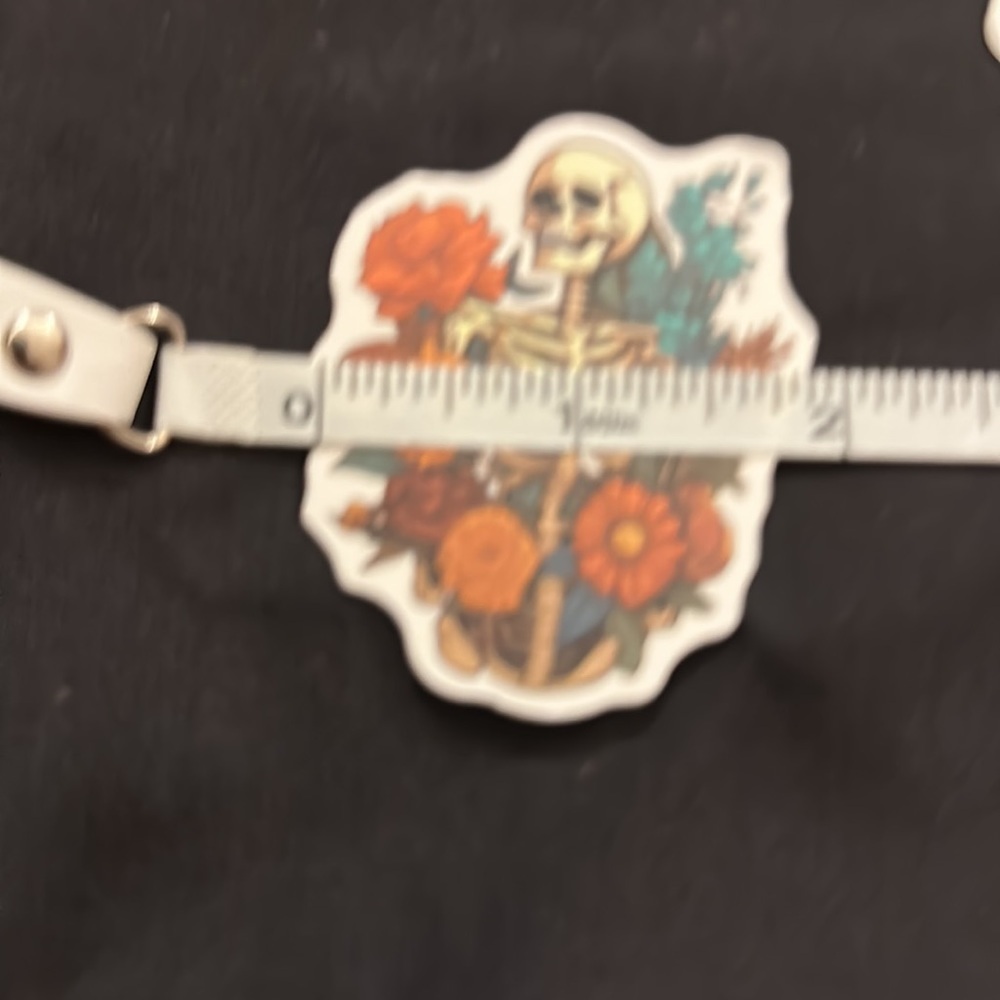 Floral skull stickers/decals. - Picture 5 of 6